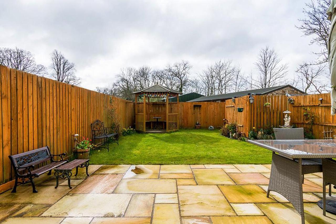 Tregarnedd Cottage Ллангефни Экстерьер фото
